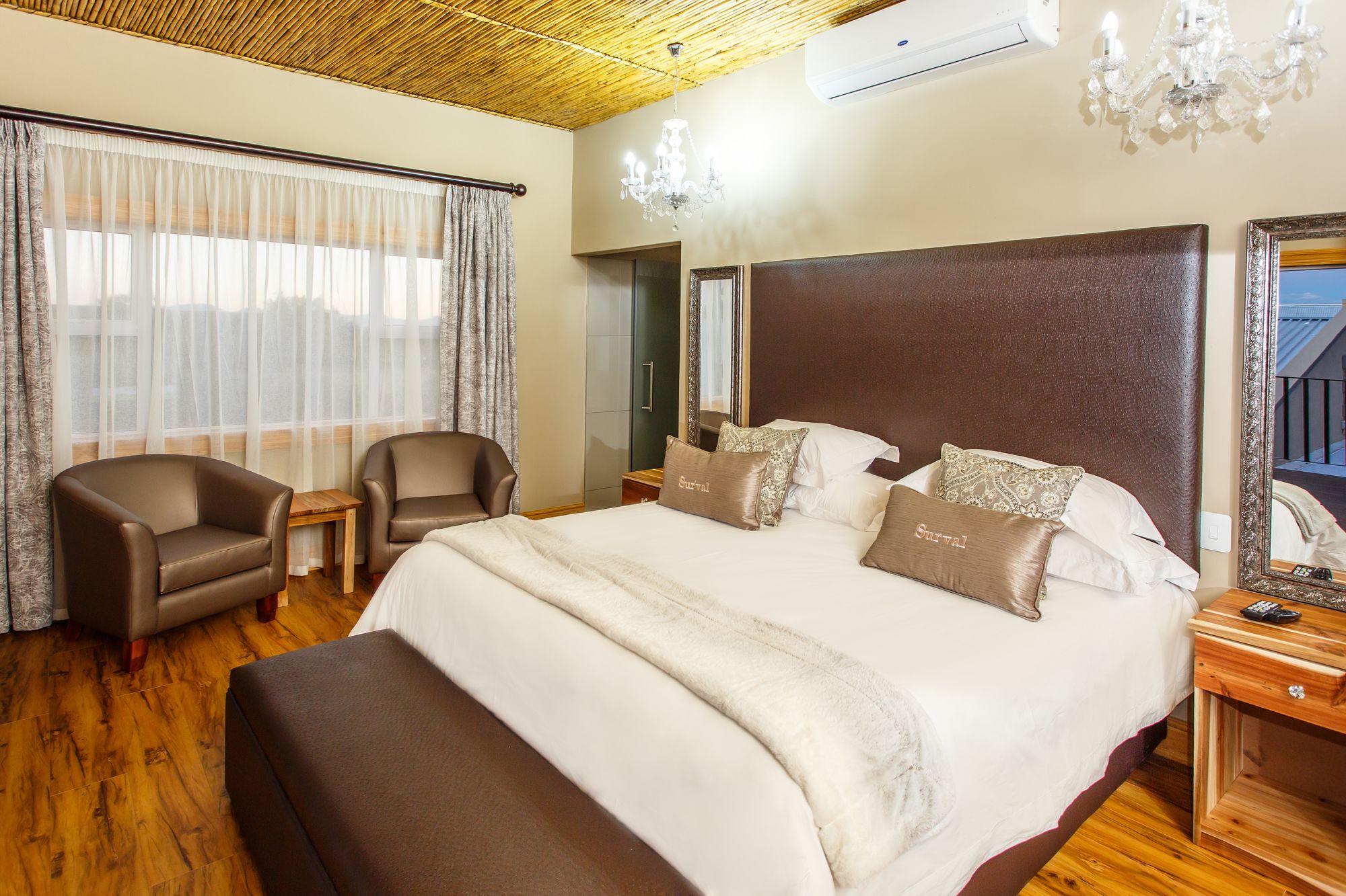 Surval Boutique Olive Estate Villa เอาท์สโฮร์น ภายนอก รูปภาพ